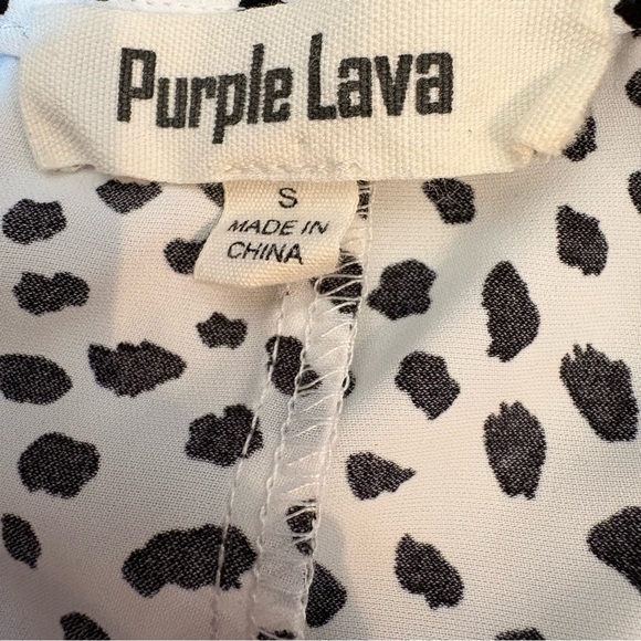 White and Black Animal Leopard Print Blouse - Women’s Size Small - Picture 5 of 6